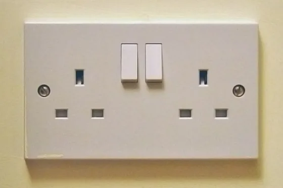 British Type G three-rectangular-pin socket